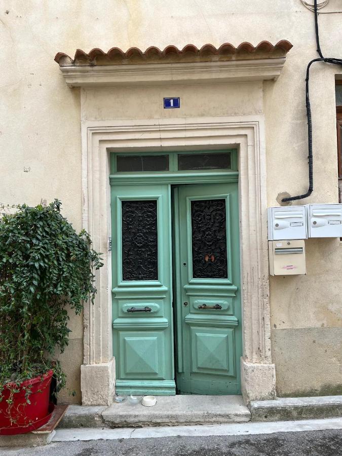 Studio De Charme Au Coeur De Valréas Kültér fotó